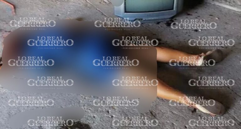 Asesinan a balazos a una mujer en Iguala de la Independencia.